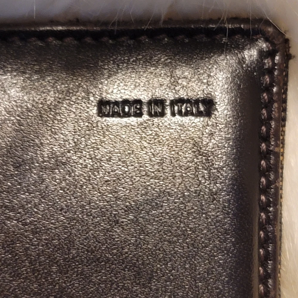 💕VINTAGE FENDI ZUCCA WALLET💕 - Picture 6 of 17